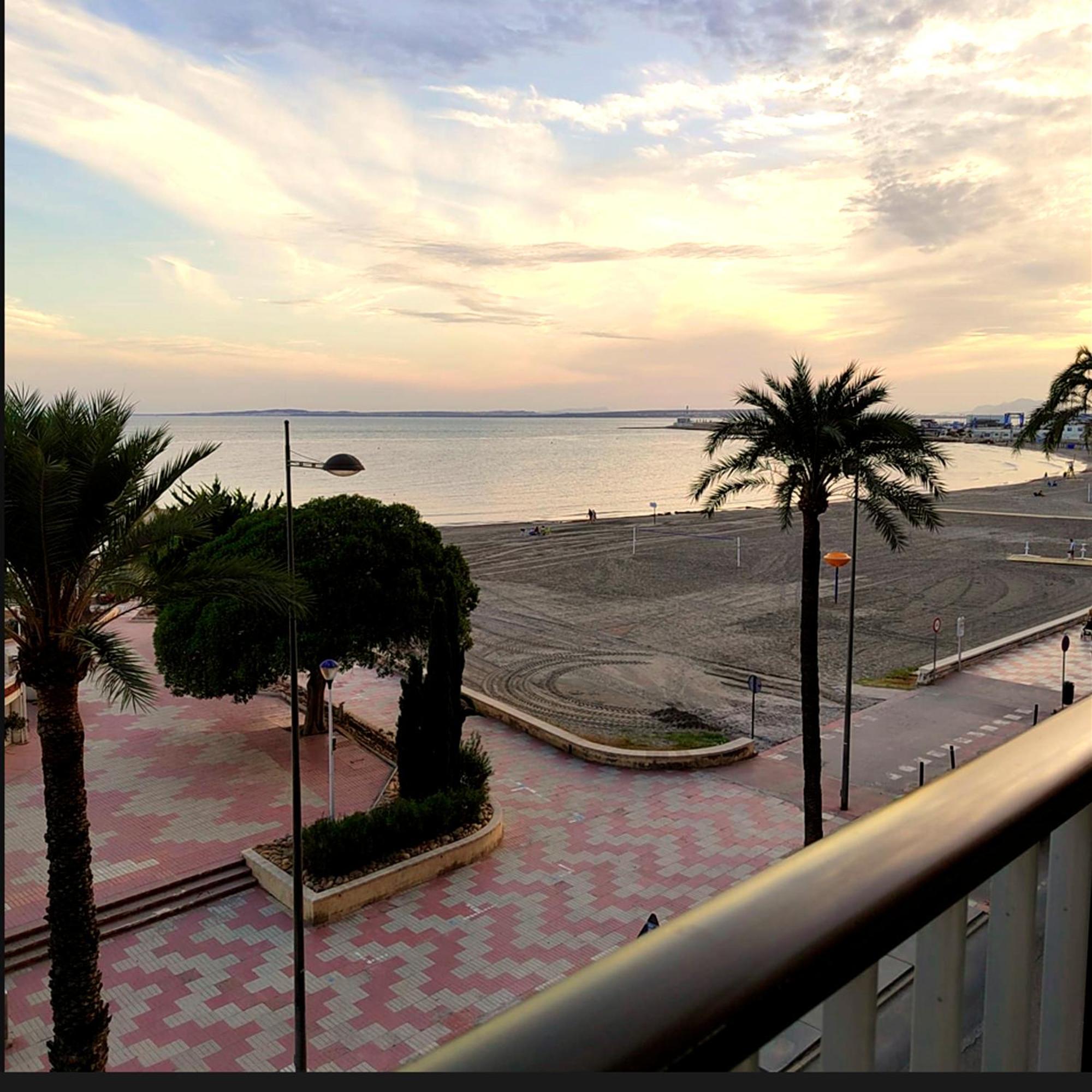 Apartment Primera Linea De Playa